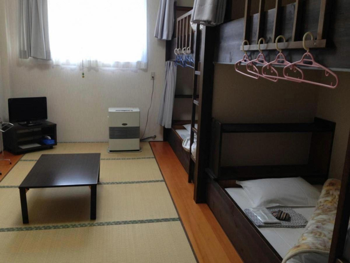 Bedroom 2, Lodge Yodel, Semboku