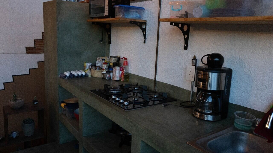 Shared kitchen facilities, Casa del Árbol Xochimilco, Del Centro