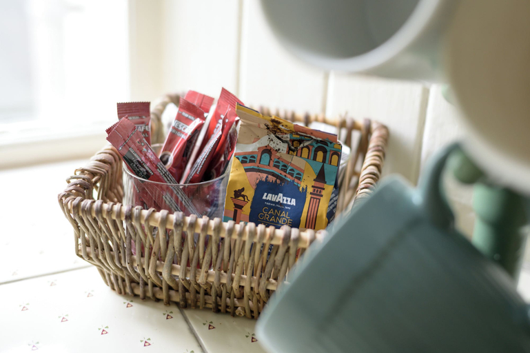 Food & Drinks, Cardross Estate Holiday Cottages, Stirling