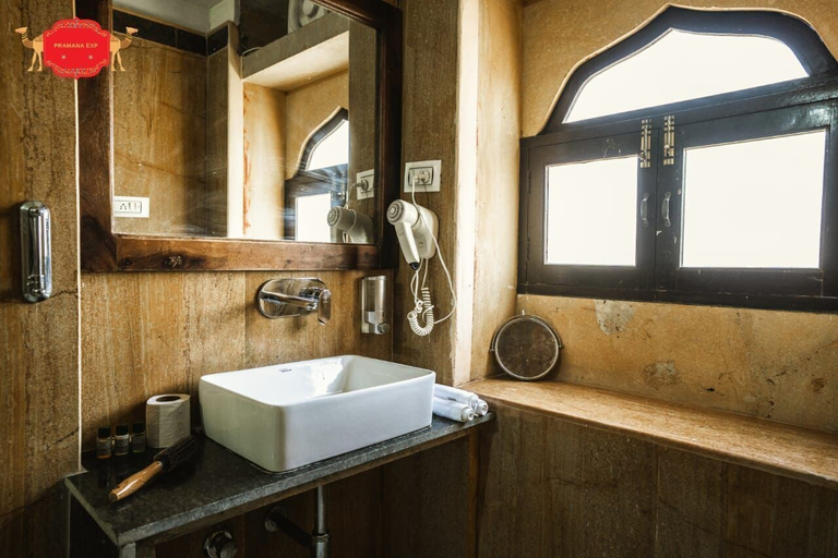 Bathroom 2, Hotel Aurang Heritage, Jaisalmer