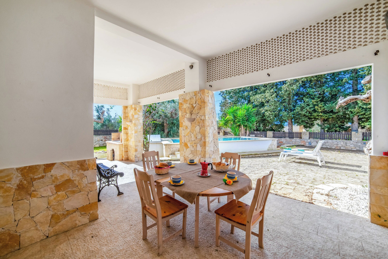 Outdoor dining 3, Villino Salentum With Private Pool and Garden, Lecce
