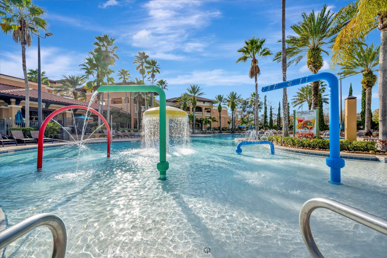 Room 5, 2BR With Jacuzzi Arcade 10 Mins to Parks, Orange