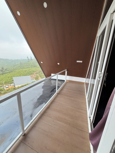 Property grounds 4, Kudaram Jorpan, Idukki