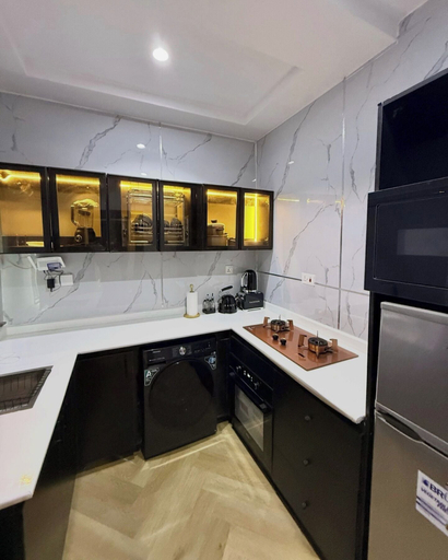 Private kitchen 2, Eko Black Pearl, Eti-Osa