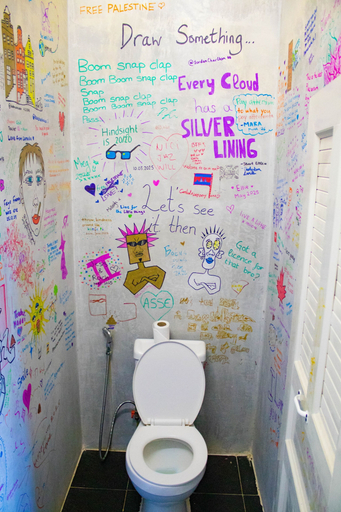 Bathroom 3, The Drop Inn, Siem Reap