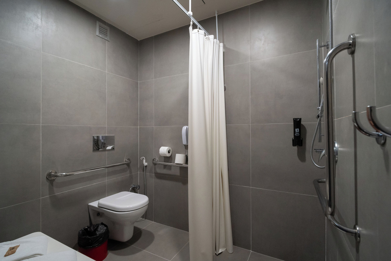 Bathroom 4, ibis Sao Carlos, São Carlos