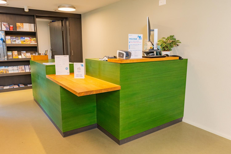 Public Area 2, Brienz Youth Hostel, Interlaken