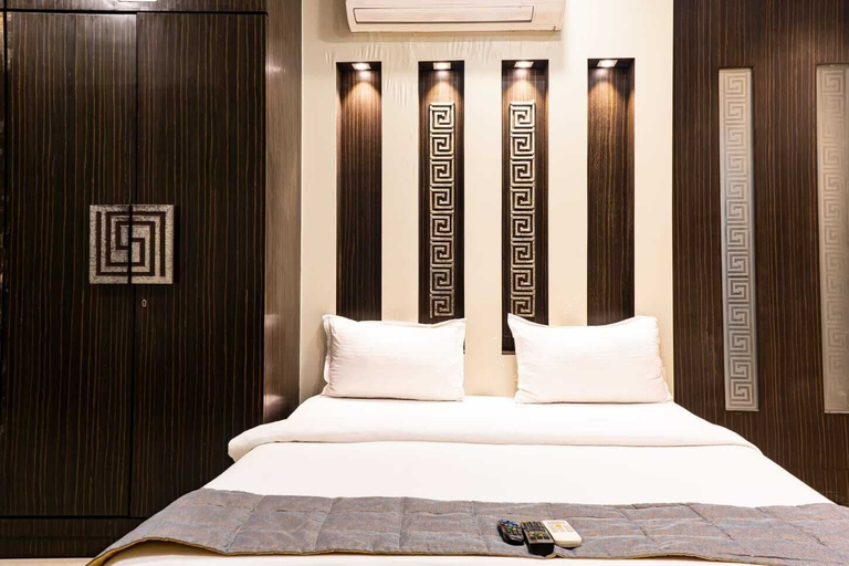 Room 3, Mumbai Corporate Apartments, Mumbai Suburban