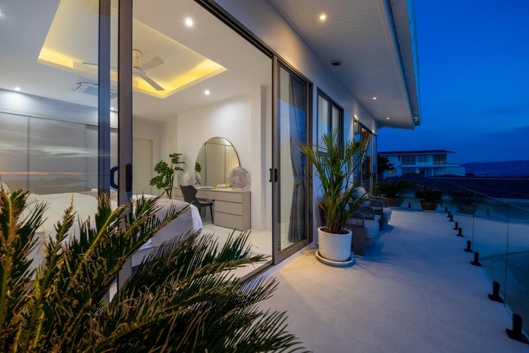 Sport & Beauty 2, Red Sky Beach View Villa, Ko Samui