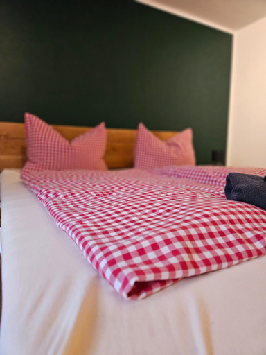Bedroom 4, Ubernachten im Cafe Restaurant Vedder, Märkischer Kreis
