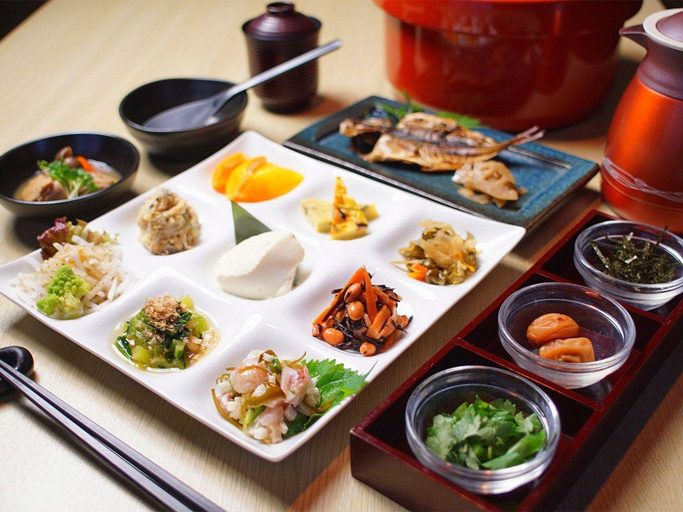 Food & Drinks, Nounou Hakone, Hakone