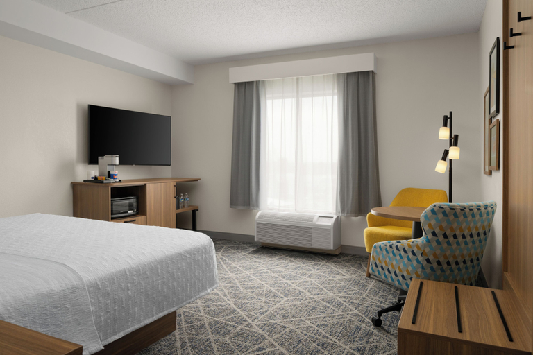 Bedroom 3, Hampton Inn & Suites Chadds Ford, Delaware