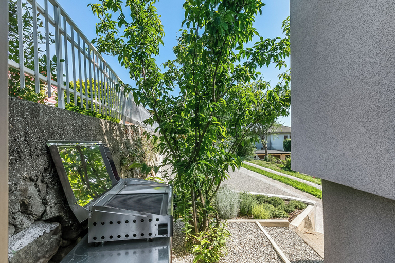 Terrace/patio, Casa Tramonti: Mountain-view With Terrace Dining, Varese