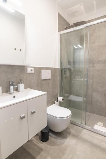 Bathroom 5, Residence San Paolo, Roma