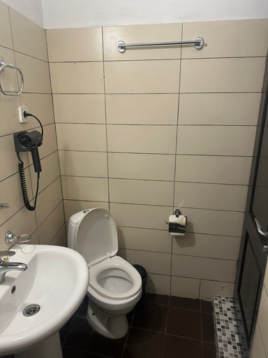 Bathroom 3, Tbil Inn Hotel, Tbilisi