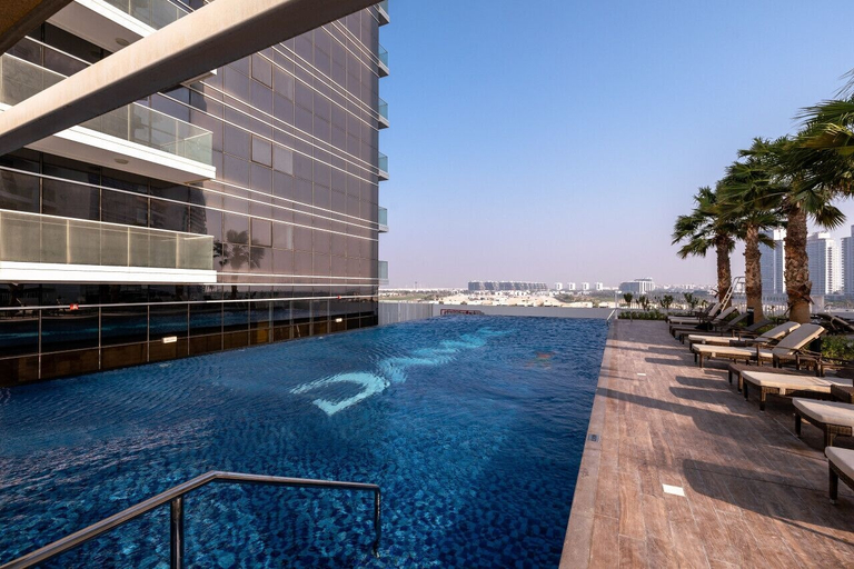 Pool 2, Gala Guests - Carson Studio Collection, Dubai