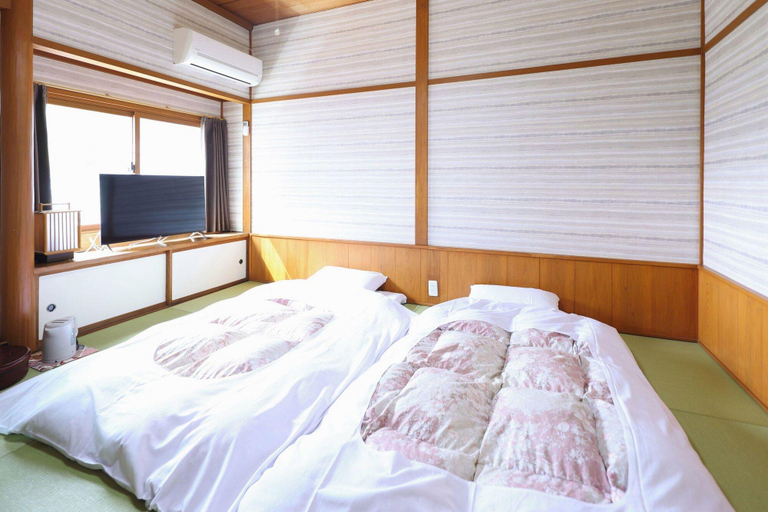 Bedroom 3, Ikariya Ryokan, Yamanouchi