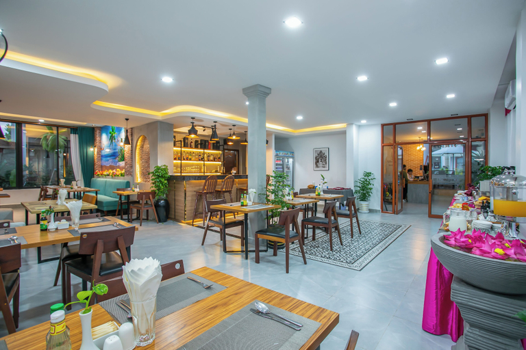 Food & Drinks 5, Cambana La Rivière Hotel, Svay Pao