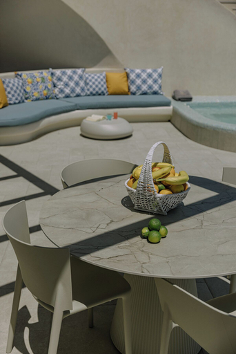 Outdoor dining 3, La Madeleine Suites Fira, South Aegean