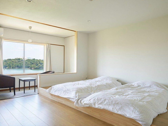 Bedroom, Toba Ohamaso Hotel, Toba