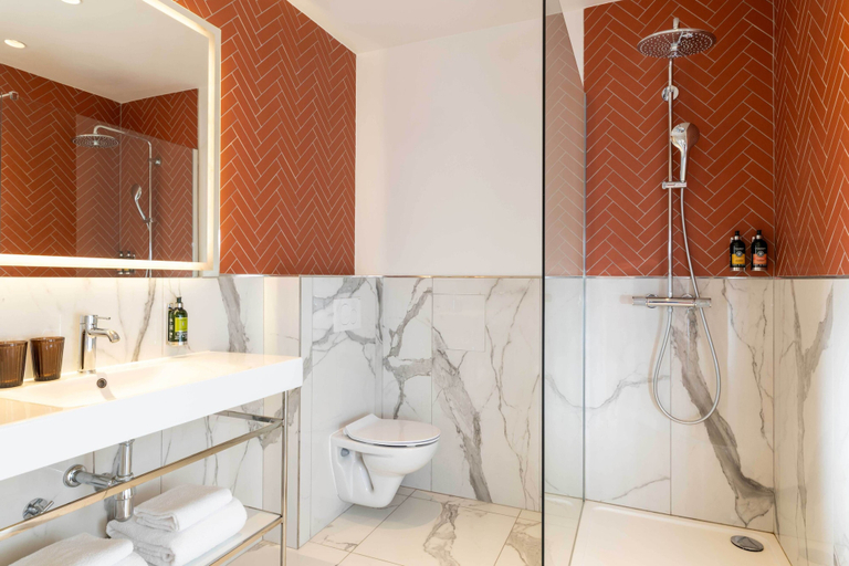 Bathroom 5, The Augustin, Bruxelles