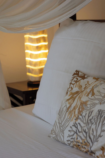 Bedroom 4, Majesty Palm, Saint-François