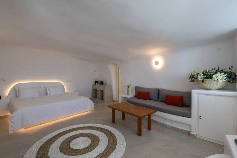 Bedroom 2, Dagaz Suites, South Aegean