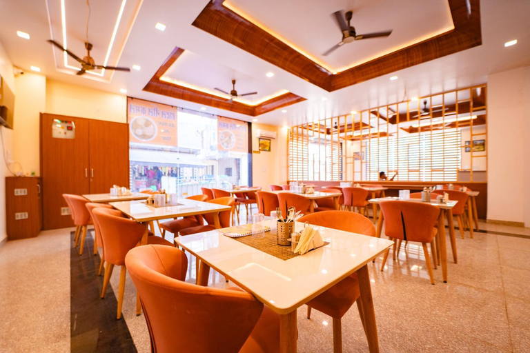 5, Hotel Neel Kamal, Sikar