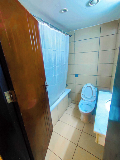 Bathroom, The Addrex Hotel And Suites, Oboma Ngwa