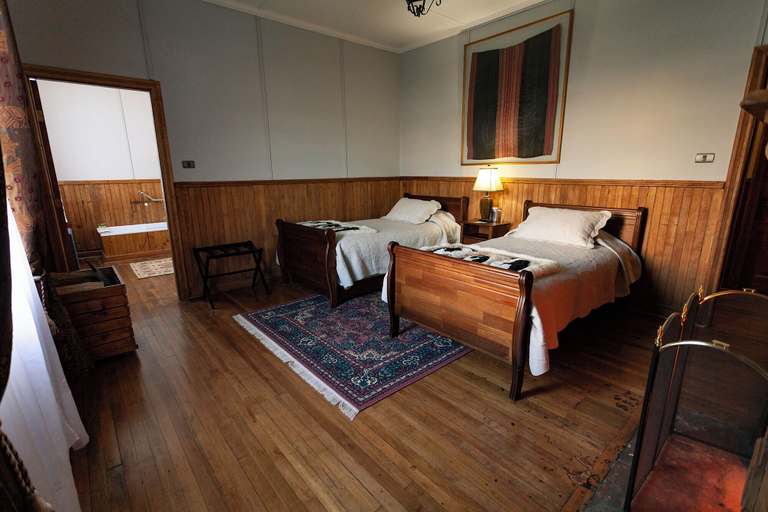 Bedroom 2, Hotel Estancia Caleta Josefina, Tierra del Fuego