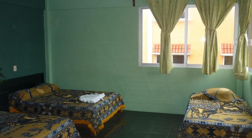 Bedroom 4, Hotel Las Palmas Cancun Centro, Isla Mujeres