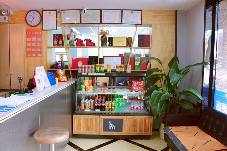 Food & Drinks 5, 7 Days Premium Yunfu Xinxing Coach Terminal Branch, Yunfu