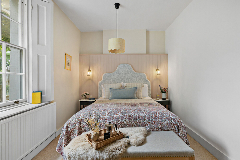 Room 2, Lantern House in Torquay, Torbay
