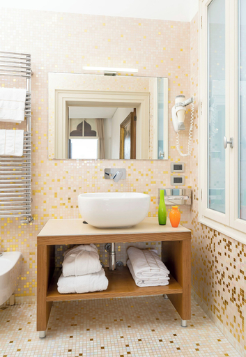 Bathroom 4, Maison Spada, Venezia