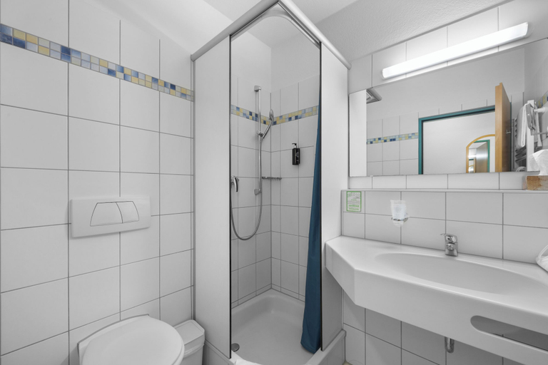 Bathroom 4, Sun Parc Hotel, Ortenaukreis