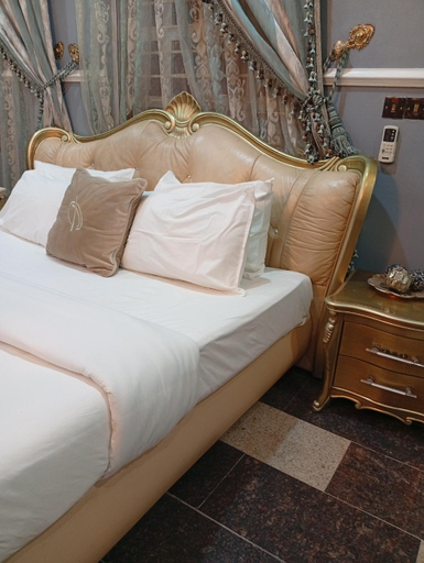 4, ANDWERUTH RESIDENCES, AbujaMun