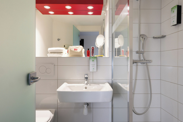 Bathroom 5, Hôtel Gustave Colmar, Haut-Rhin