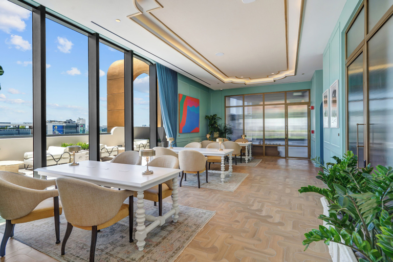 Lobby sitting area 3, Wynwood Building - Miami experience - We Host, Miami-Dade
