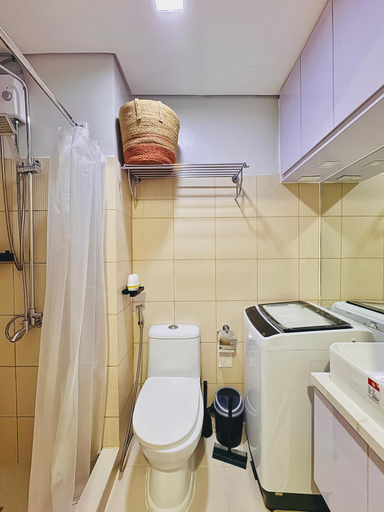 Bathroom 3, Grass Residences Tower 3, Quezon City