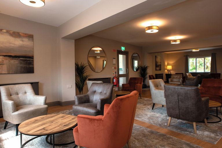 Interior 5, Hawthorn Lodge