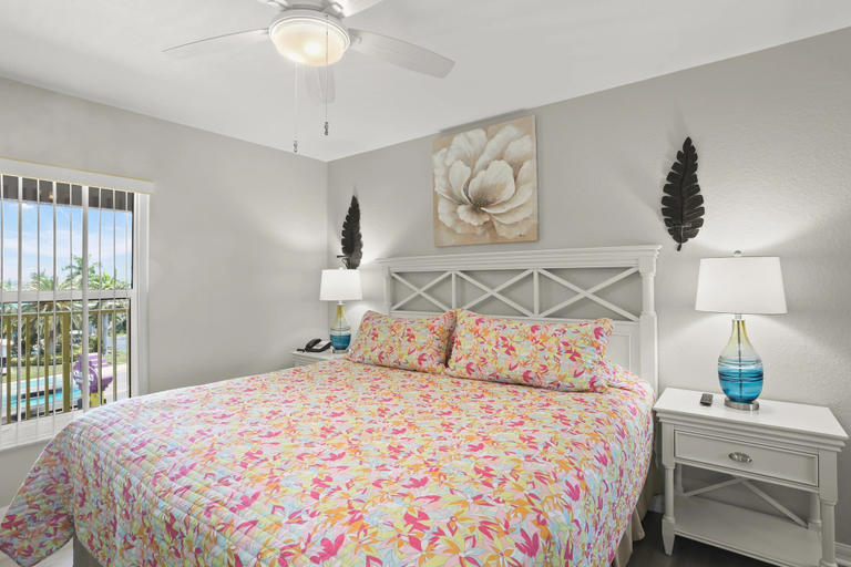 Bedroom 2, South Beach Condo Hotel, Pinellas