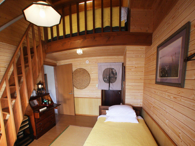 Bedroom 2, Gableview Forest Inn ゲーブルビュー, Nikkō