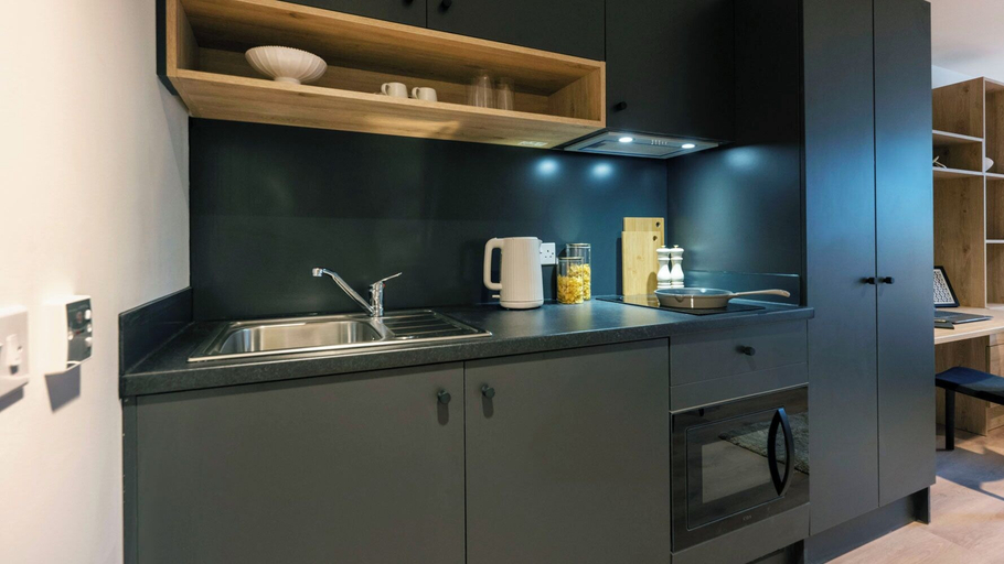Private kitchen 5, Student Only Straits Place, Edinburgh