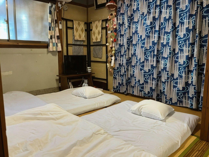 Bedroom 2, Wagaranchi, Kumano