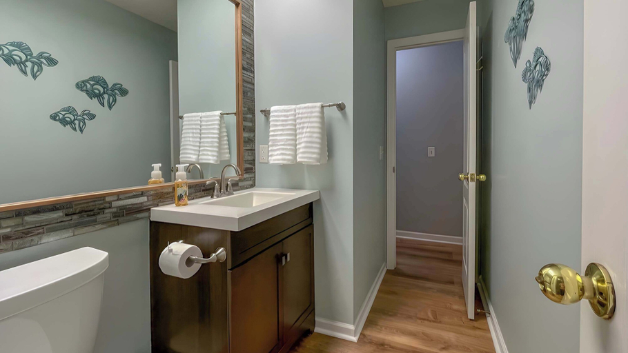 Bathroom 3, Horizon South 75C Resort-style, Bay