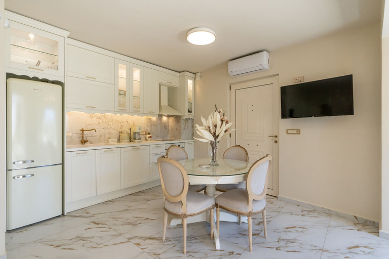 Room 2, Glam and Calm Gouves by Cretanhouses, Crete