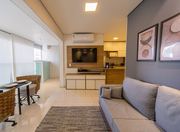 Room 2, Apto Com Piscina e Hidro a 500m da Ponta da Praia, Santos