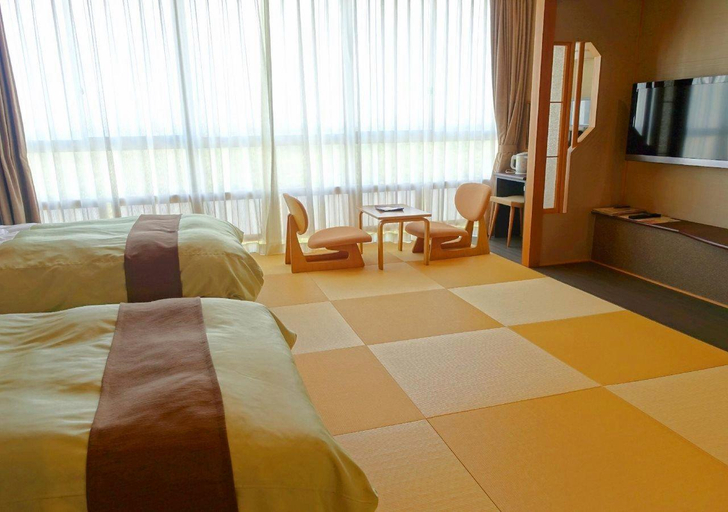 Bedroom, Oga Seiko Grand Hotel, Oga