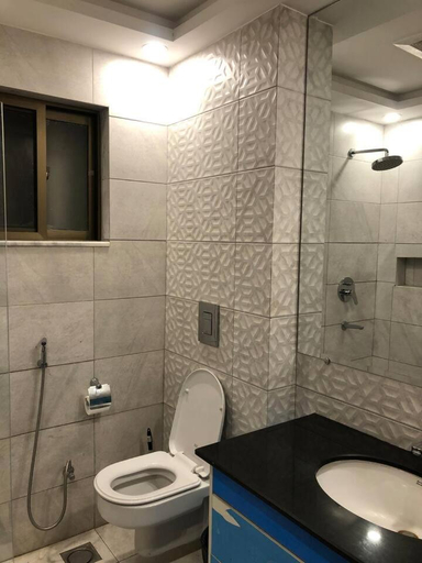 Bathroom 4, The Opus Luxury Residences, Lahore