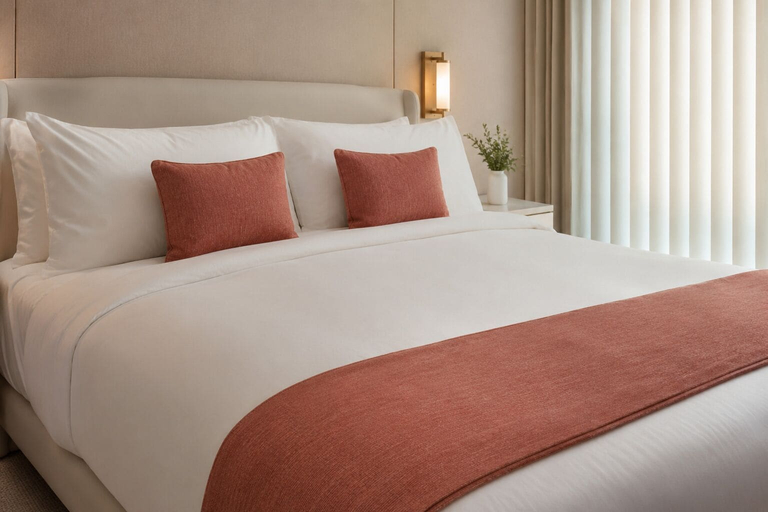Room 1, Evans Luxe Suites, Toronto